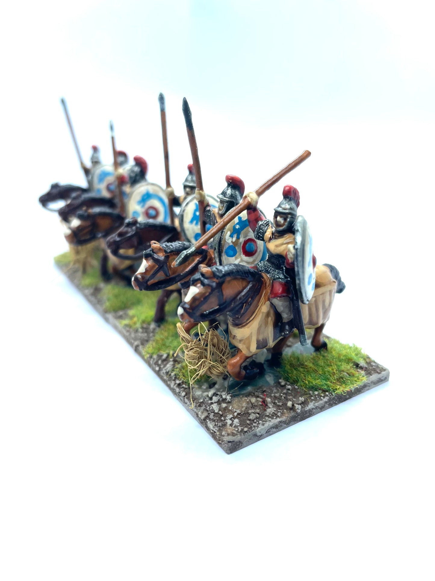 LR14. Heavy Cavalry Scutari (8 Riders)