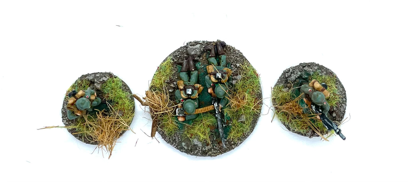 OC INF 24 B German M1916 Helmet LMG Teams 08/15 x4